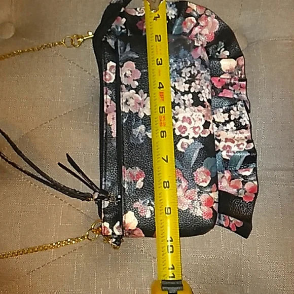 Floral purse. - Picture 7 of 8